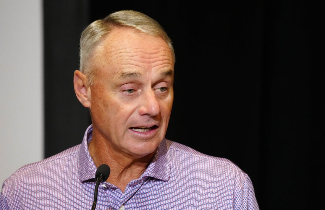 Rob Manfred confirms he’s considering end to Pete Rose ban