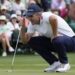 Justin Rose clinging to slim lead at Masters