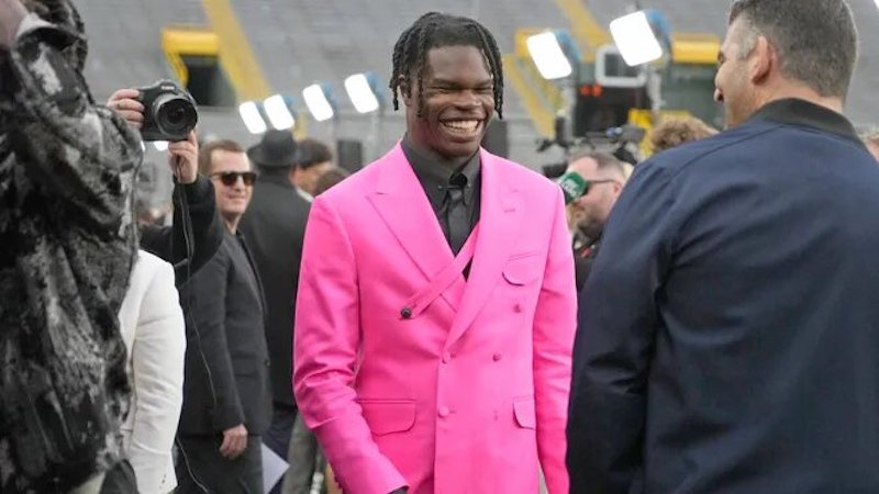 Projected Salaries, Bonuses for 2025 NFL Draftees in West